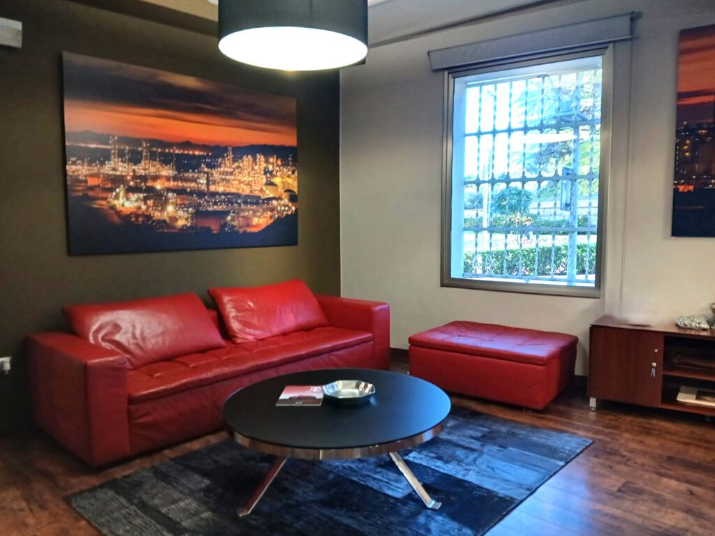 WhatsApp Image 2025-11-24 at 11.03.30 (2)