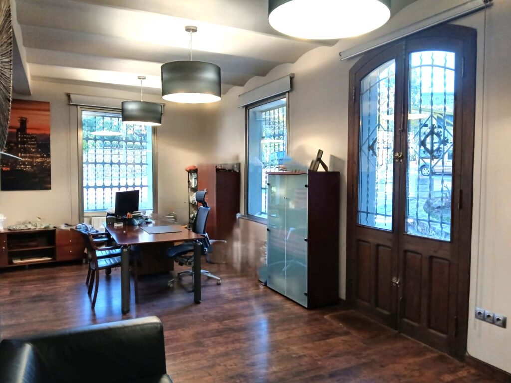 WhatsApp Image 2025-11-24 at 11.03.32 (2)