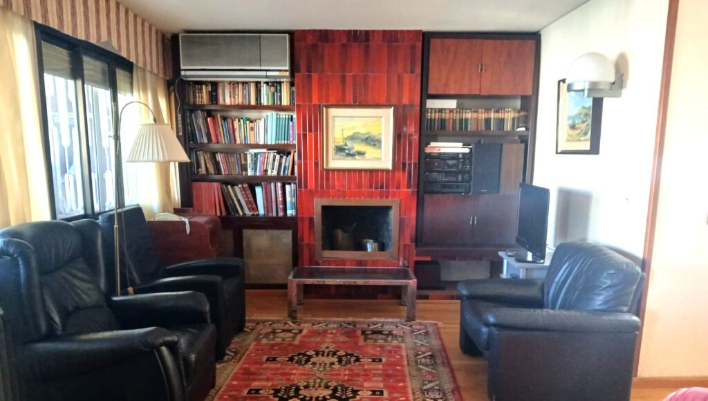 WhatsApp Image 2025-12-04 at 13.06.37