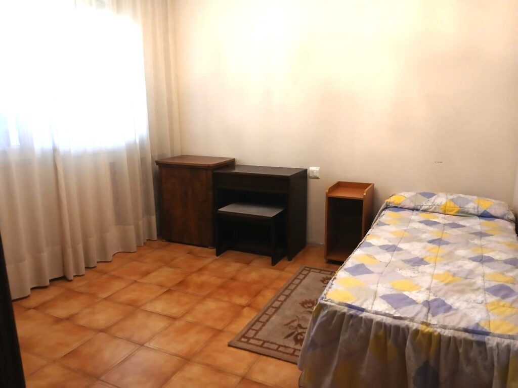 WhatsApp Image 2025-12-04 at 13.06.40 (5)