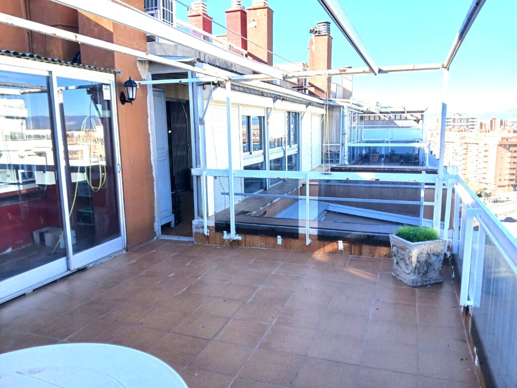 WhatsApp Image 2025-12-04 at 13.06.41 (2)